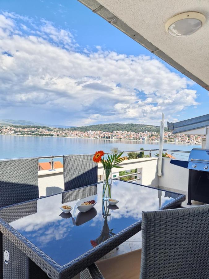 Luxury Apartments Silva With Sea View 奥库格哥恩基 外观 照片