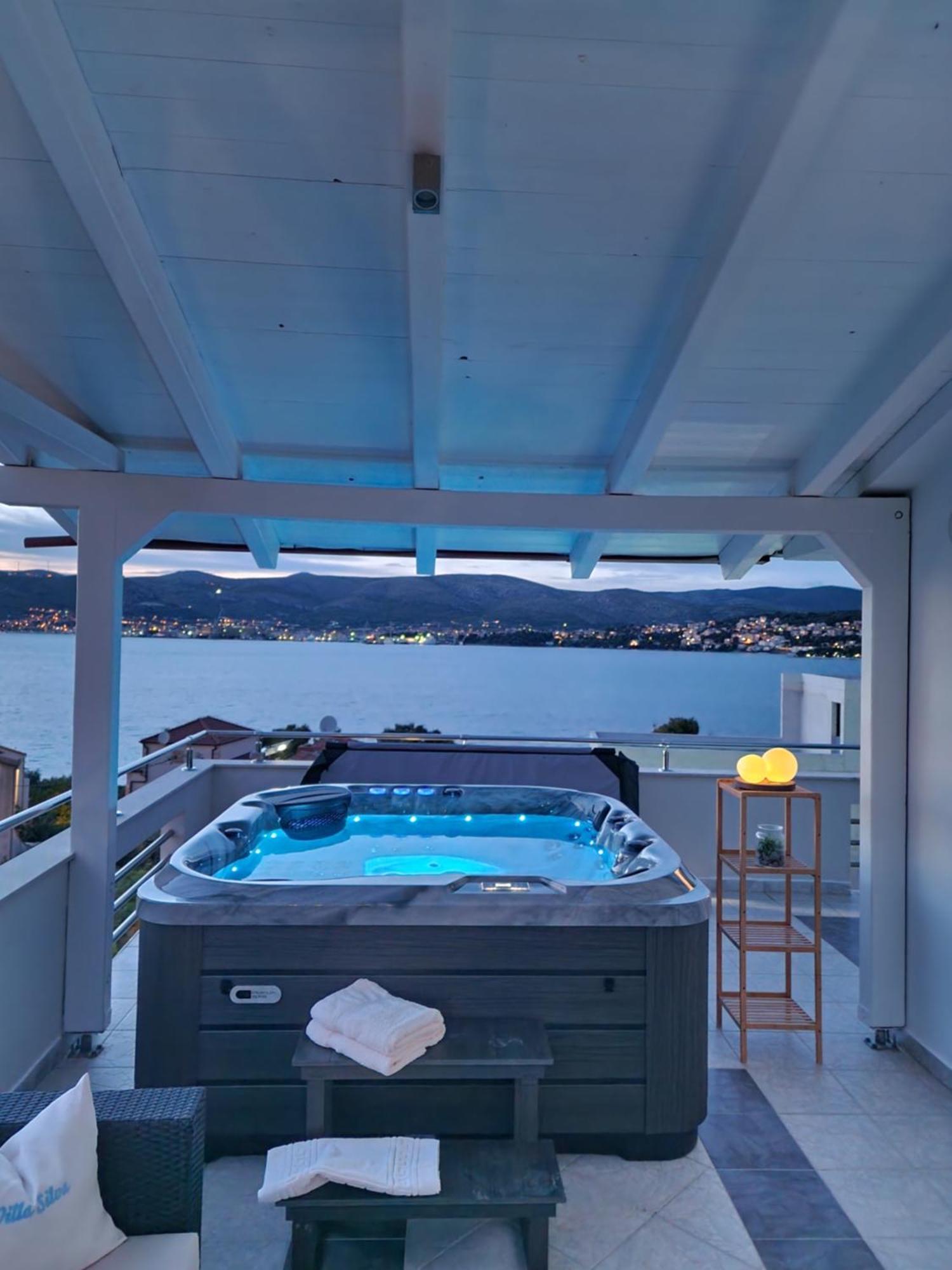 Luxury Apartments Silva With Sea View 奥库格哥恩基 外观 照片